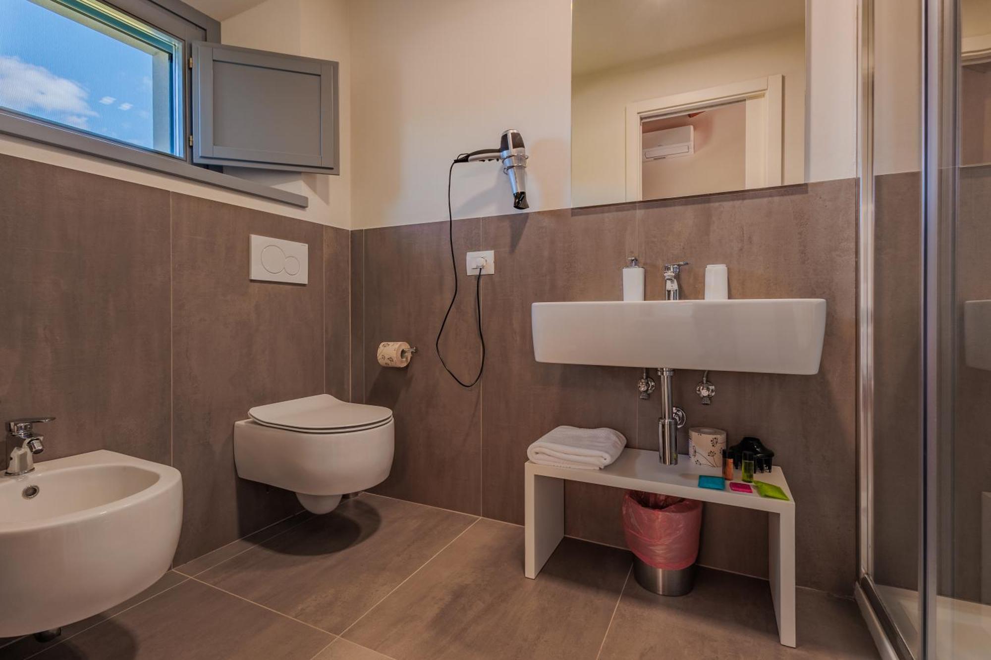 Podere La Doccia Farm stay